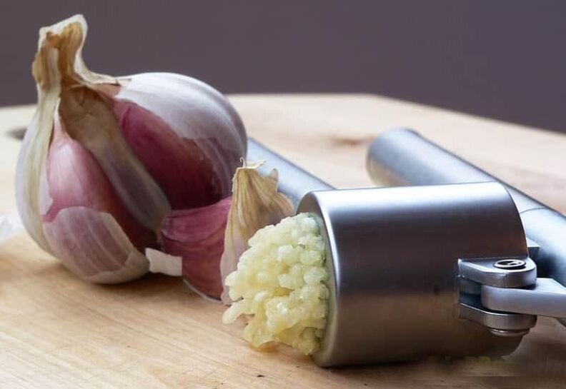 Часнык і лук з паразітаў
