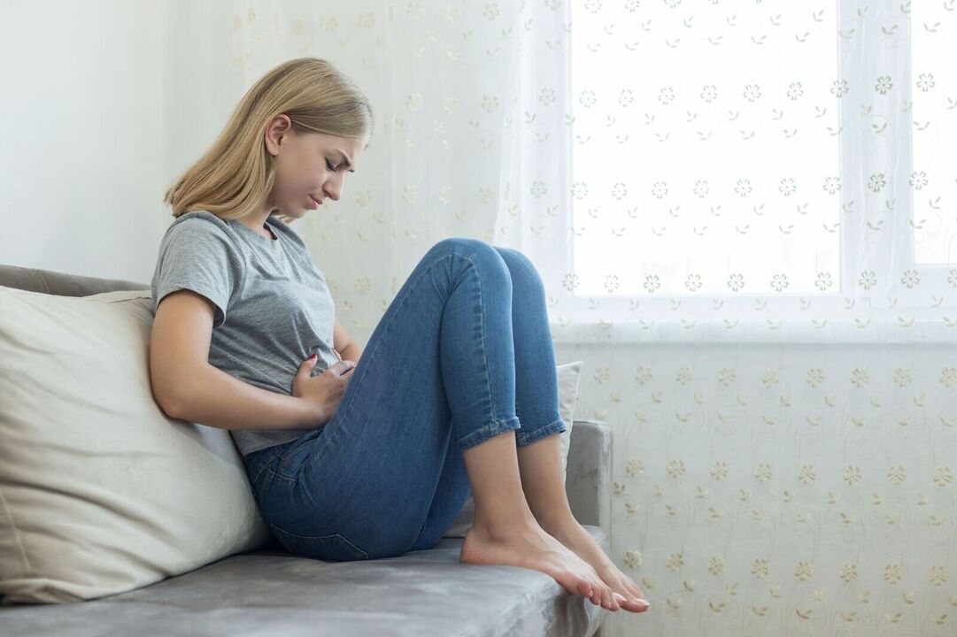 боль у жываце пры наяўнасці глістоў